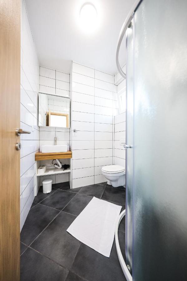1Oak Rentals Вир Екстер'єр фото